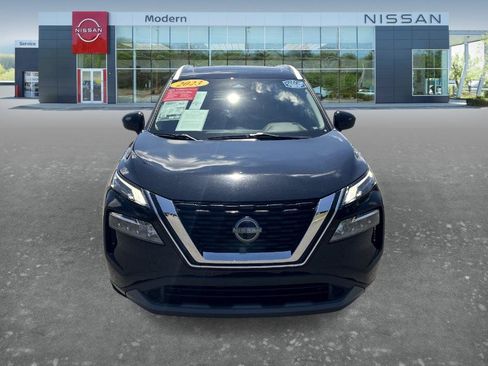 Certified 2023 Nissan Rogue SV w/ SV Premium B Package FWD image 2