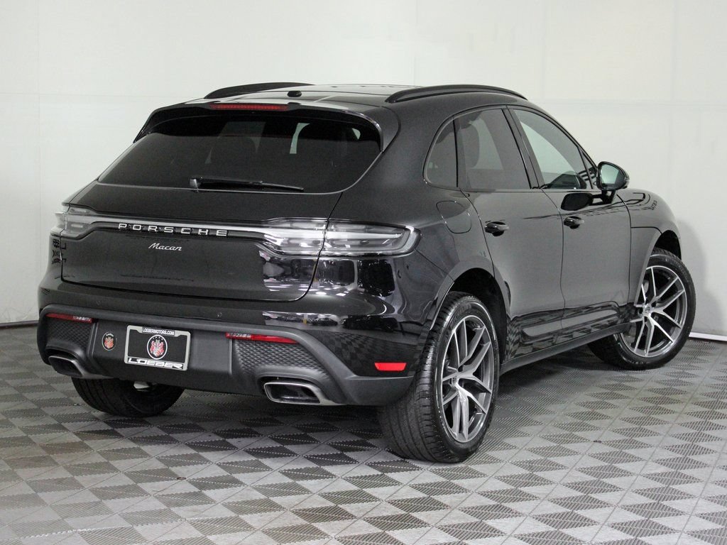 Certified 2026 Porsche Macan AWD/4WD image 7