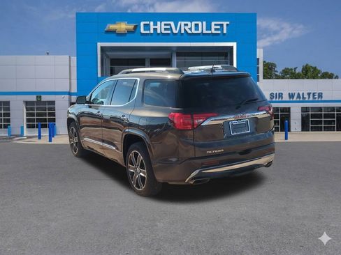 Used 2017 GMC Acadia Denali w/ Technology Package image 3