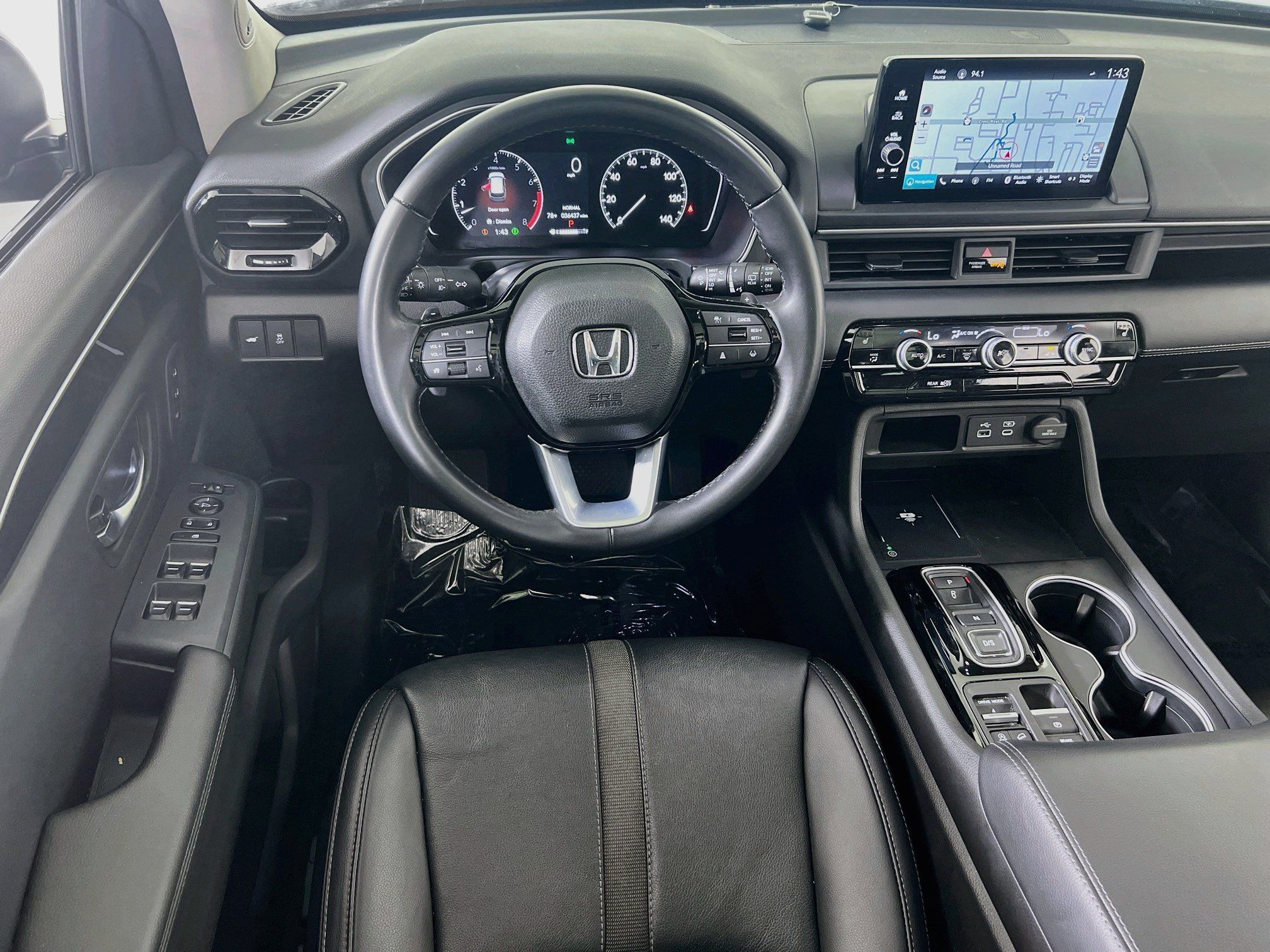 Used 2023 Honda Pilot Touring image 23