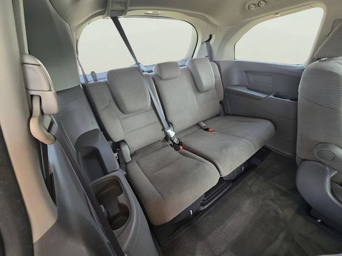 Used 2013 Honda Odyssey LX image 12
