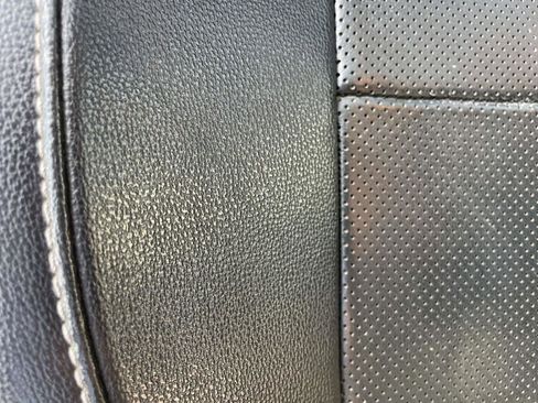 Used 2020 Ford Mustang Premium image 19