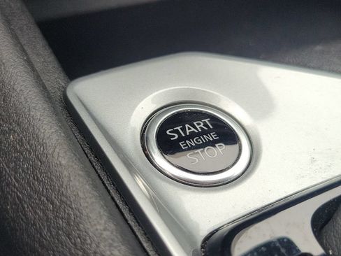 Used 2025 Nissan Altima 2.5 SV FWD image 29
