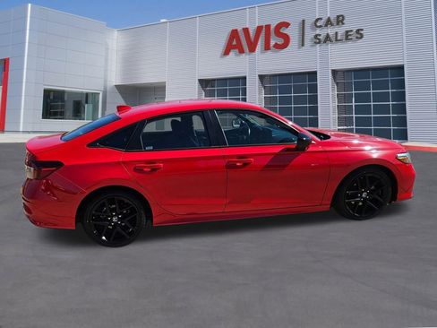 Used 2025 Honda Civic Sport image 7