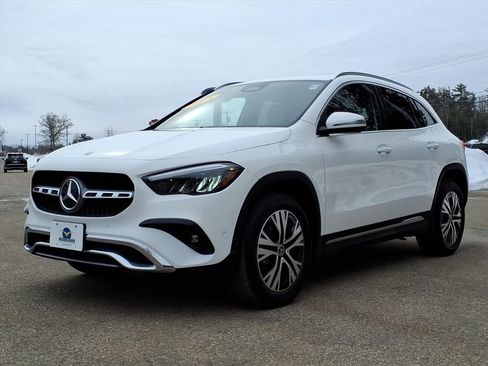 Used 2025 Mercedes-Benz GLA 250 4MATIC image 29