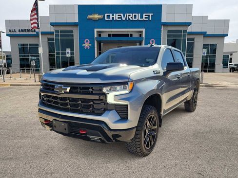 Used 2023 Chevrolet Silverado 1500 LT Trail Boss w/ LPO, Dark Essentials Package image 1