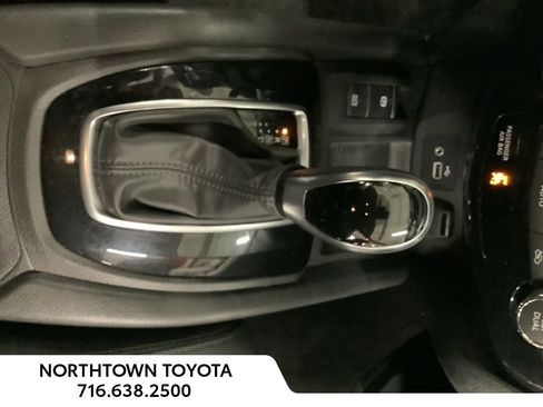 Used 2020 Nissan Rogue AWD image 17
