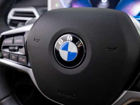Used 2026 BMW 330i xDrive Sedan w/ Convenience Package AWD/4WD image 22