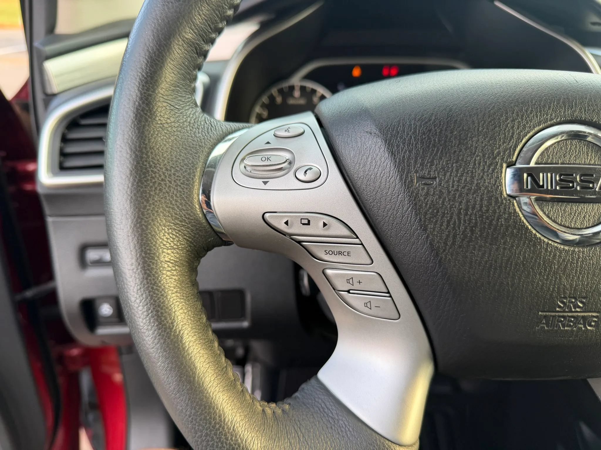 Used 2018 Nissan Murano Platinum AWD/4WD image 16