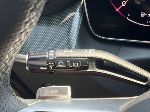 Used 2026 Mercedes-Benz GLC 300 4MATIC image 41