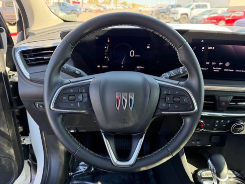 Used 2025 Buick Encore GX Preferred FWD image 21