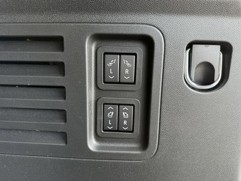 New 2025 Buick Enclave Preferred w/ Power Package image 39