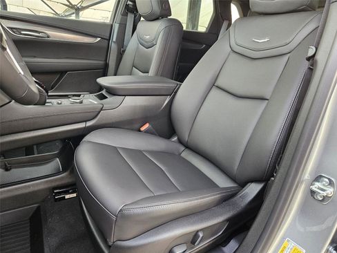 New 2026 Cadillac XT5 Luxury w/ LPO, Floor Liner Package FWD image 24