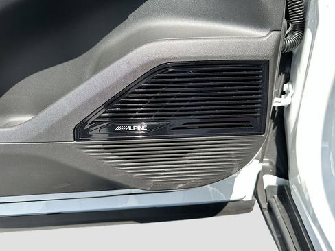 New 2026 Jeep Cherokee Limited image 27