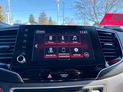 Used 2023 Honda Ridgeline Sport image 32
