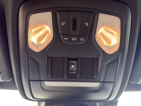 Used 2022 RAM 1500 Rebel AWD/4WD image 21