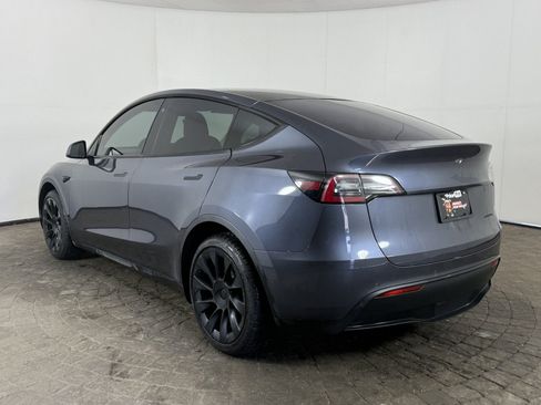Used 2020 Tesla Model Y Long Range AWD/4WD image 5