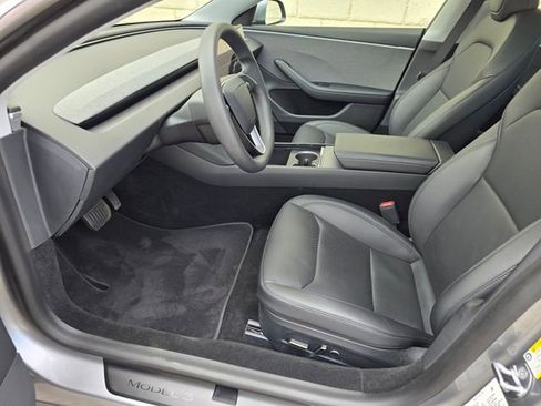 Used 2025 Tesla Model 3 Long Range image 16