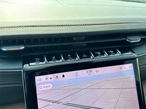 Used 2021 Jeep Grand Cherokee L Summit w/ Advanced Protech Group IV image 33