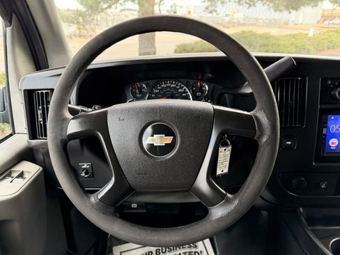 Used 2012 Chevrolet Express 2500 LS image 18