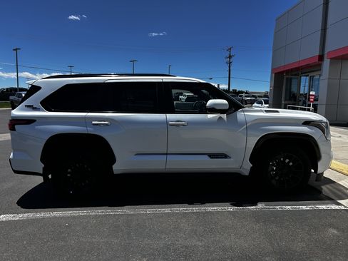 Used 2025 Toyota Sequoia Platinum w/ TRD Off-Road Package AWD/4WD image 6