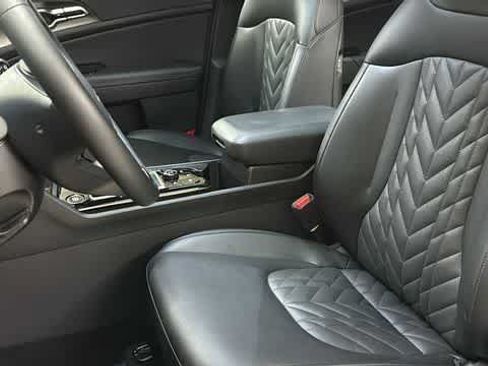 Used 2025 Kia Sportage X-Pro Prestige AWD/4WD image 25