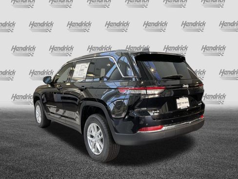 Used 2025 Jeep Grand Cherokee Laredo X w/ Luxury Tech Group I AWD/4WD image 8