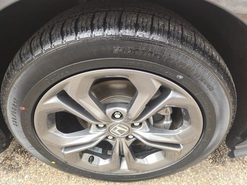 Used 2023 Honda Accord EX image 9