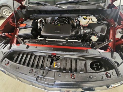 Certified 2023 Chevrolet Silverado 1500 LT w/ Z71 Off-Road Package image 27