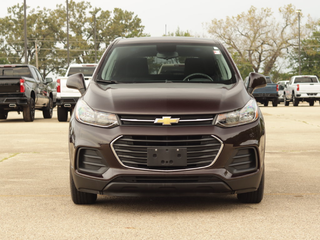 Used 2021 Chevrolet Trax LS w/ Tint and Cruise Package FWD image 2
