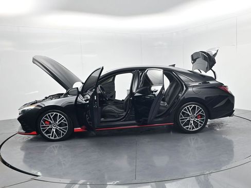 Used 2022 Hyundai Elantra N image 69
