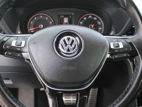 Used 2020 Volkswagen Passat 2.0T R-Line image 18