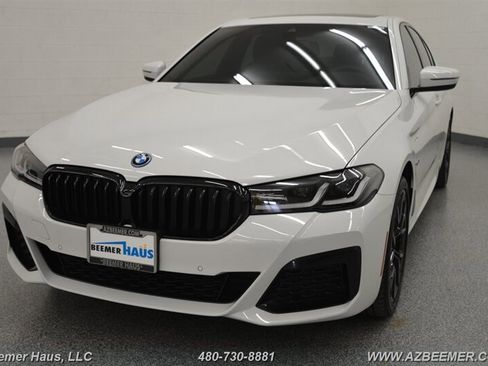 Used 2023 BMW 530e w/ M Sport Package RWD image 1