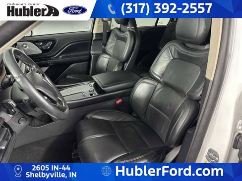 Used 2022 Lincoln Aviator Grand Touring w/ Equipment Group 301A AWD/4WD image 13
