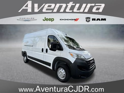 Used 2023 RAM ProMaster 2500 FWD image 1