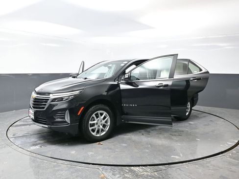 Used 2024 Chevrolet Equinox LT image 56