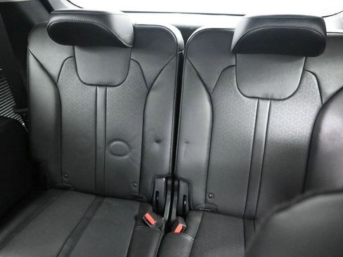 Certified 2022 Kia Sorento EX w/ Panoramic Sunroof Package image 32