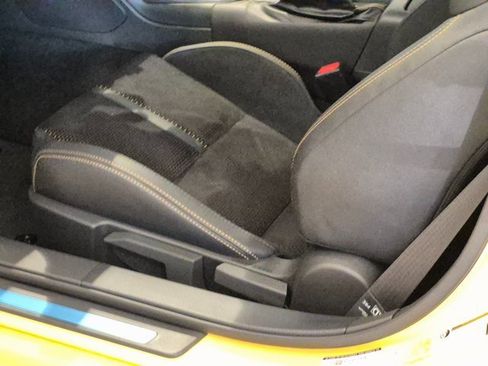 New 2026 Toyota GR86 YUZU Limited image 4