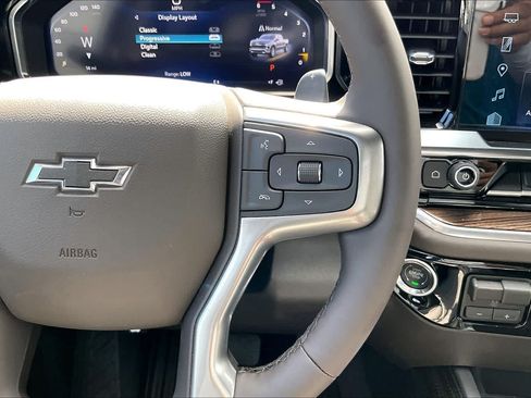 Used 2026 Chevrolet Silverado 1500 RST RWD image 25