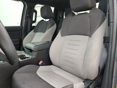 Used 2024 Toyota Tacoma TRD Sport image 13