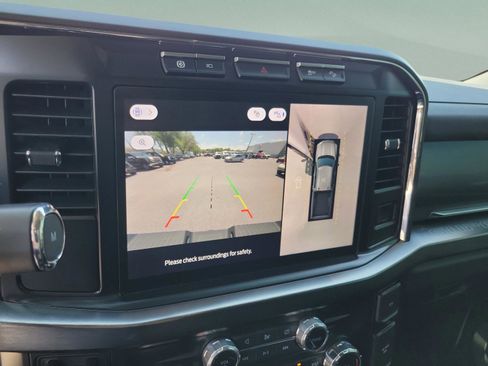 Used 2024 Ford F250 Lariat w/ Sport Appearance Package image 18