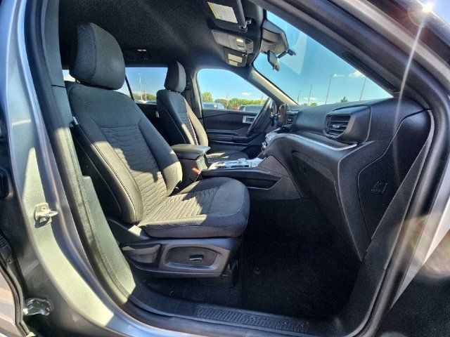 Used 2020 Ford Explorer XLT RWD image 28