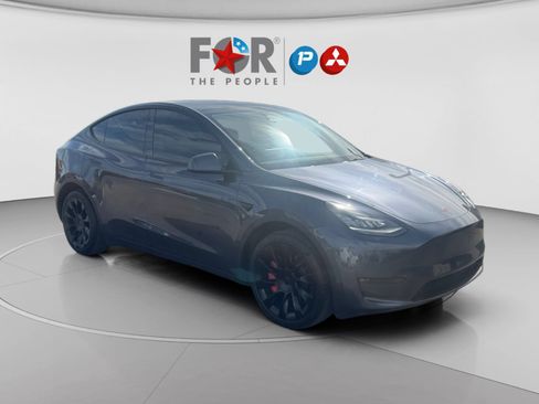 Used 2021 Tesla Model Y Long Range AWD/4WD image 7