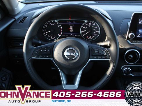 Used 2024 Nissan Sentra SV image 27