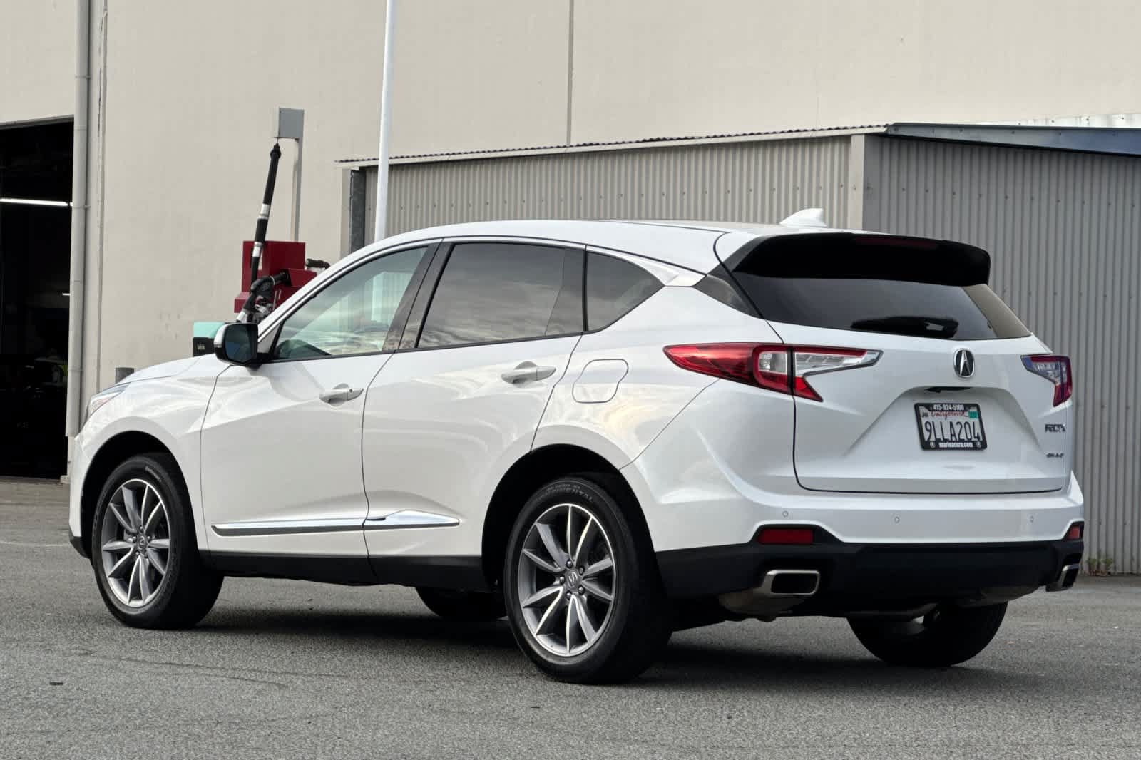 Used 2024 Acura RDX w/ Technology Package AWD/4WD image 5