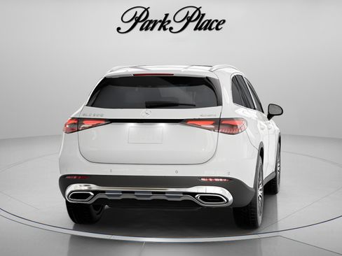 Used 2026 Mercedes-Benz GLC 300 image 17