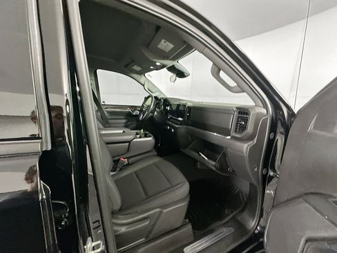 Used 2024 GMC Sierra 1500 Elevation image 30