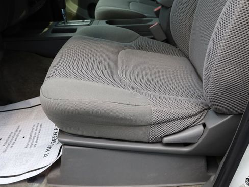 Used 2017 Nissan Frontier SV w/ SV Value Truck Package image 6