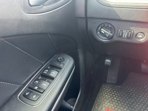 Used 2022 Dodge Charger GT w/ Plus Group RWD image 18