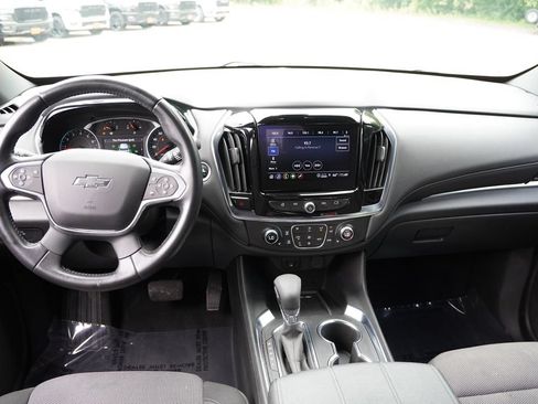 Certified 2022 Chevrolet Traverse LT w/ Midnight/Sport Edition AWD/4WD image 22
